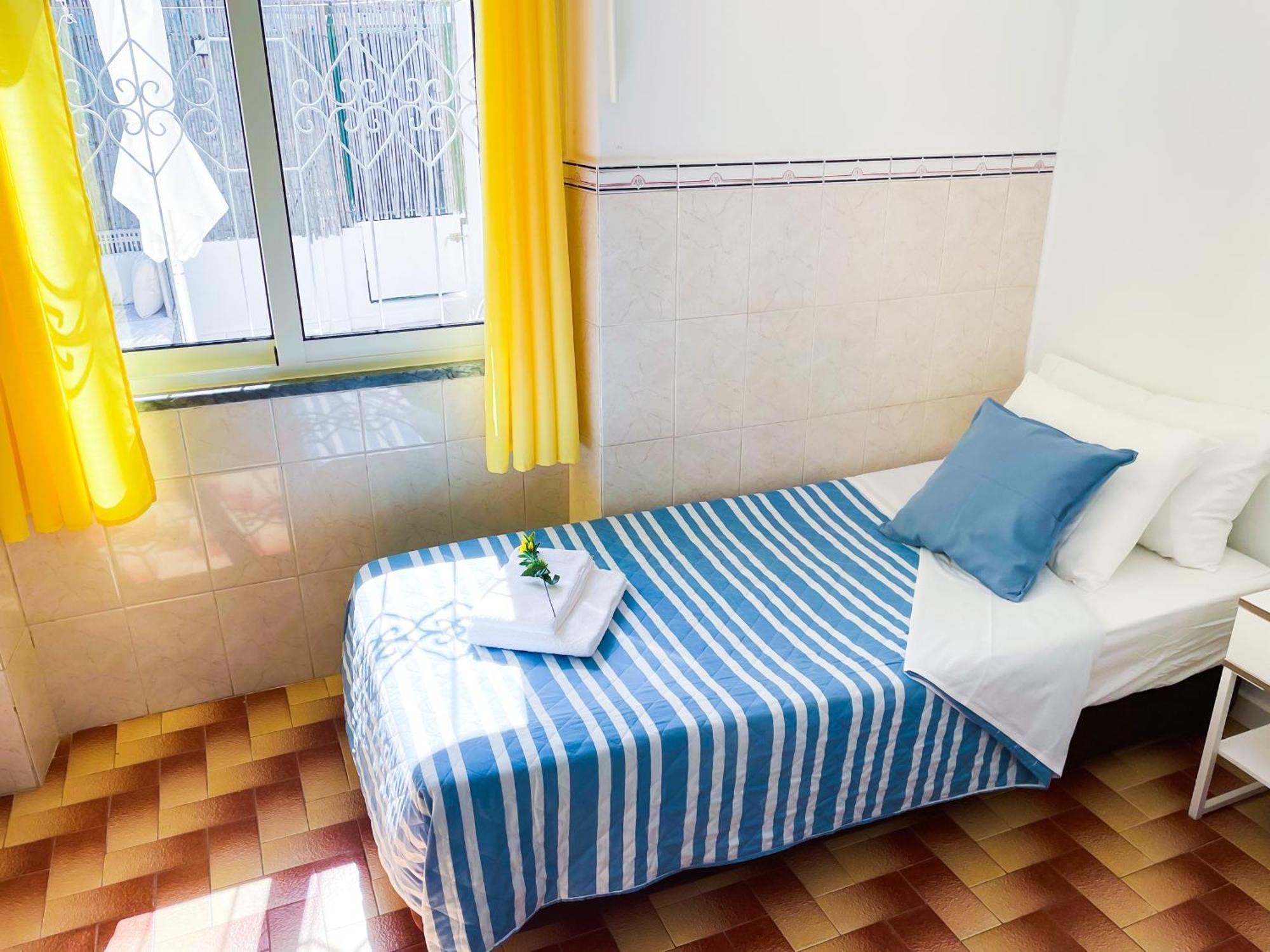 Central Olhao Home - Private Spacious Sunlit Patio 奥良 外观 照片
